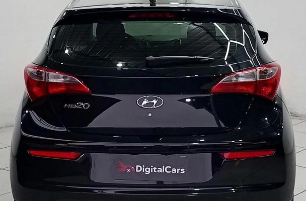 imagem-https://www.socarrao.com.br/sc-vehicle-images-prod/4144976/1791295041388-8516313_12_B_62990b08e0.jpeg