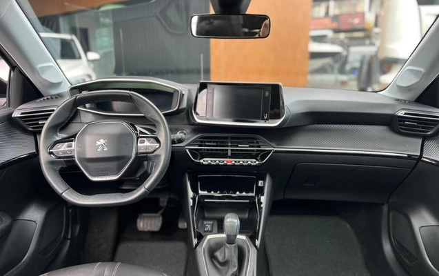 imagem-https://www.socarrao.com.br/sc-vehicle-images-prod/4144984/1790428044088-8421400_20_B_7794e5299f.jpeg
