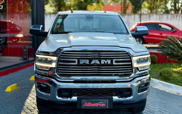 imagem-https://www.socarrao.com.br/sc-vehicle-images-prod/4144986/1790428106896-4_100812.jpg