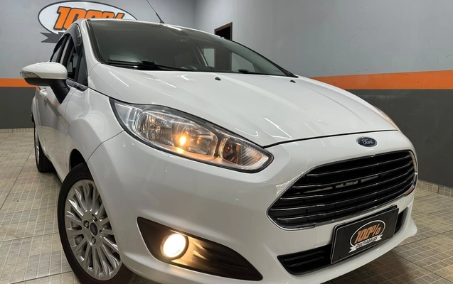 imagem-https://www.socarrao.com.br/sc-vehicle-images-prod/4144994/1790428214935-b3c6d0200a4542db8e31d597823ec6d4_1790272123103.jpg