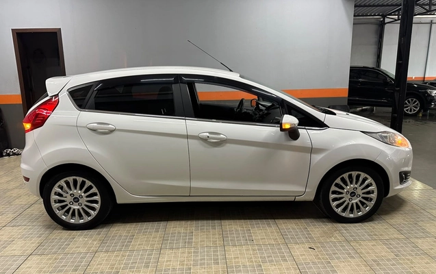 imagem-https://www.socarrao.com.br/sc-vehicle-images-prod/4144994/1790428214940-0ebb30caf97a412194cd284540b4d822_1790272123115.jpg