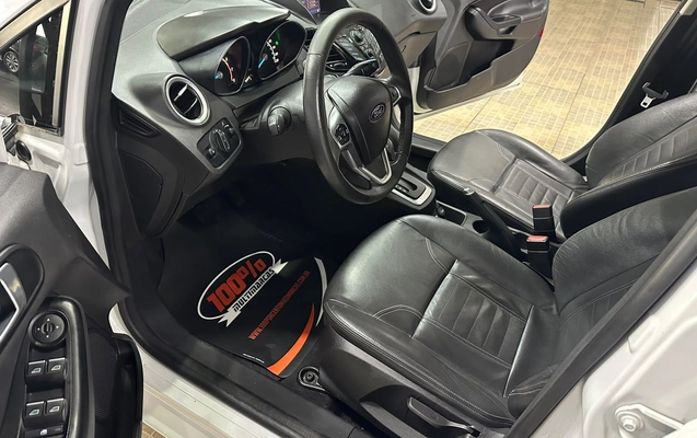imagem-https://www.socarrao.com.br/sc-vehicle-images-prod/4144994/1790428214941-a40f4f7dced349d3936c689f1dfbd061_1790272123118.jpg