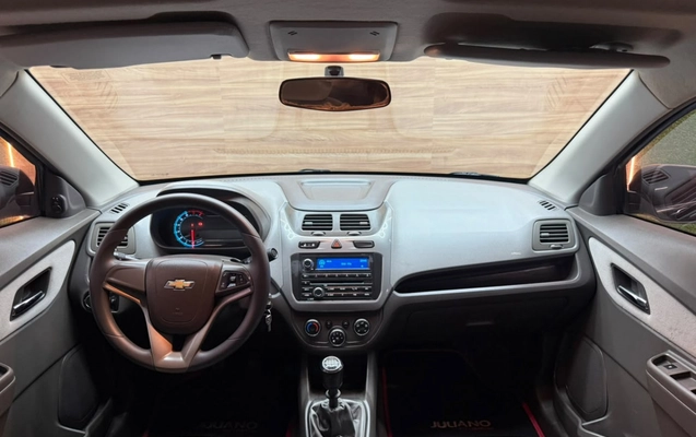 imagem-https://www.socarrao.com.br/sc-vehicle-images-prod/4144999/1790428377448-qM3G2xv3jJUz3wrdQxsPdseXf64cnY2i.jpg