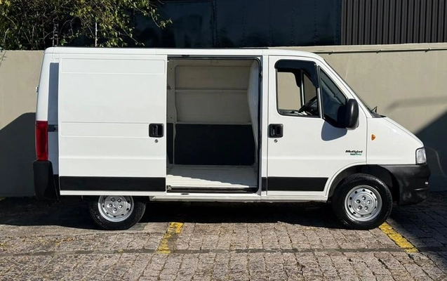 imagem-https://www.socarrao.com.br/sc-vehicle-images-prod/4145001/1790428394821-8430209_1_B_f727002a5b.jpeg