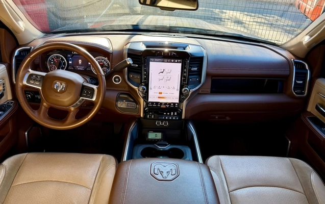 imagem-https://www.socarrao.com.br/sc-vehicle-images-prod/4145007/1790428543753-7_101530.jpg