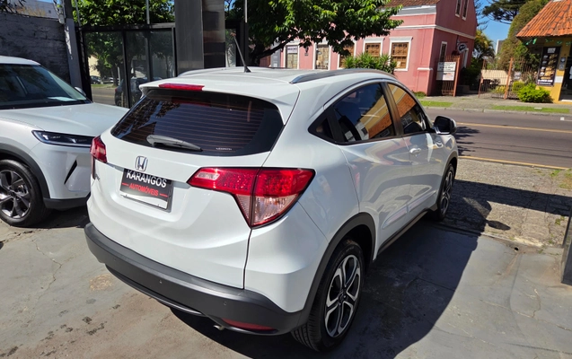 imagem-https://www.socarrao.com.br/sc-vehicle-images-prod/4145025/1790428707343-47e8e562-b118-4853-978f-2d7f0aefa331.jpg