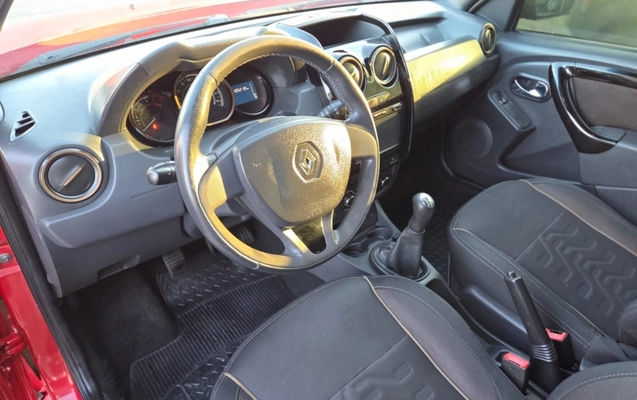 imagem-https://www.socarrao.com.br/sc-vehicle-images-prod/4145048/1790429139568-nHElvY34ITHMtCCn8R9NbCZJqFDNyA8R.jpg