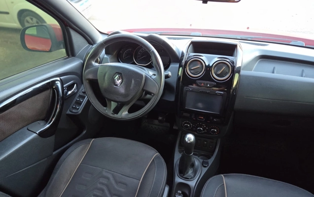 imagem-https://www.socarrao.com.br/sc-vehicle-images-prod/4145048/1790429139573-g94I3XbjEG5lYSXl5Xu06UkWjZhW6LgM.jpg