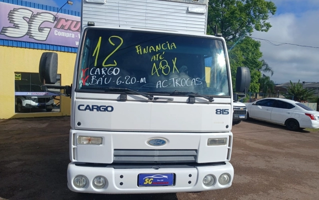 imagem-https://www.socarrao.com.br/sc-vehicle-images-prod/4145073/1791710838222-0QiF5nUMUbxBTokXH7MoSK5NCdqysNgO.jpg