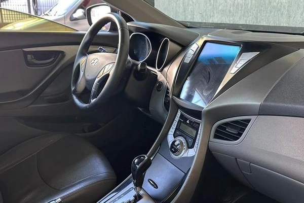 imagem-https://www.socarrao.com.br/sc-vehicle-images-prod/4145078/1790429738059-8516529_19_B_e74f452ca7.jpeg