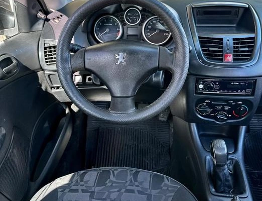 imagem-https://www.socarrao.com.br/sc-vehicle-images-prod/4145105/1790430172482-8514260_7_B_91761276d4.jpeg