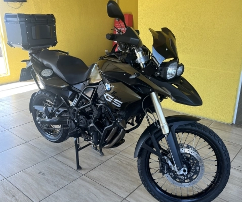imagem-https://www.socarrao.com.br/sc-vehicle-images-prod/4145119/1790430445214-vSpuHBggKchGUm3HkvyaNFkhC1yR3eIN.jpg