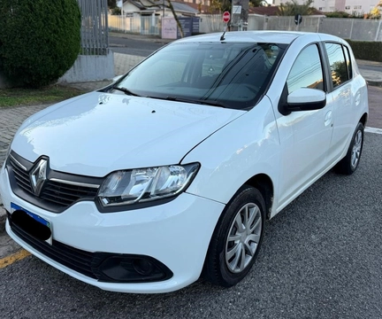 Renault Sandero 2015 Branco — foto 1 de 3