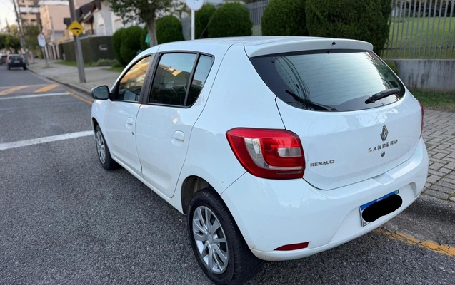 imagem-https://www.socarrao.com.br/sc-vehicle-images-prod/4145139/1790430689403-Ni5qcGVn.jpeg