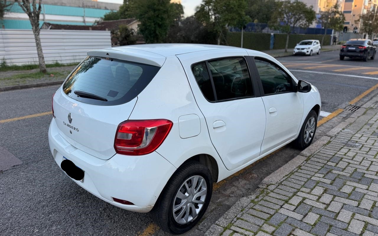 imagem-https://www.socarrao.com.br/sc-vehicle-images-prod/4145139/1790430689483-Ny5qcGVn.jpeg