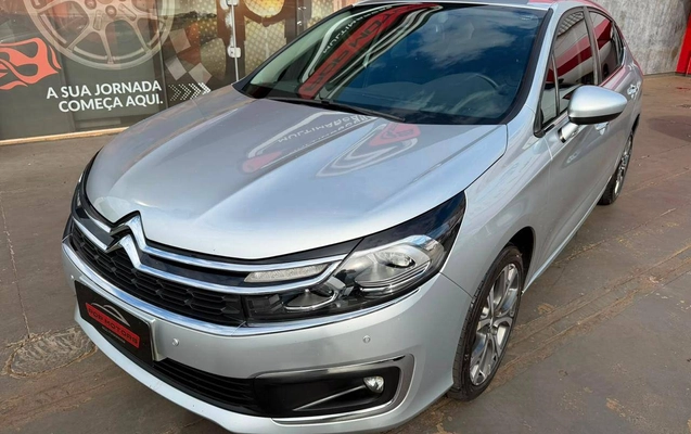 imagem-https://www.socarrao.com.br/sc-vehicle-images-prod/4145149/1790431142508-9fa8d296a34446379d65159d0acff781_1790430507982.jpg