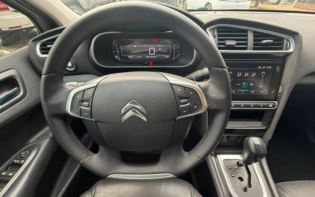 imagem-https://www.socarrao.com.br/sc-vehicle-images-prod/4145149/1790431142579-b9aa8bdb34c5496b888bd91c2cb0b776_1790430508023.jpg