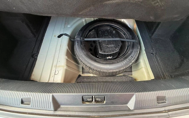 imagem-https://www.socarrao.com.br/sc-vehicle-images-prod/4145149/1790431142590-28bdc4bb6e19442f8272de6f1eabb0e5_1790430508038.jpg