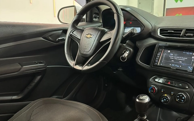 imagem-https://www.socarrao.com.br/sc-vehicle-images-prod/4145156/1790430895604-256fbd82-65ab-437e-a115-852c0c7a86c5.jpg