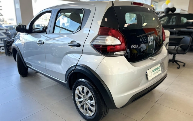 imagem-https://www.socarrao.com.br/sc-vehicle-images-prod/4145228/1790451626185-vehicle_image_1790451545_9440afb57a2902e7a1c3c8168ce1b043.jpeg