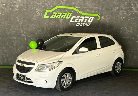 Chevrolet Onix 2018 Branco — foto 1 de 3