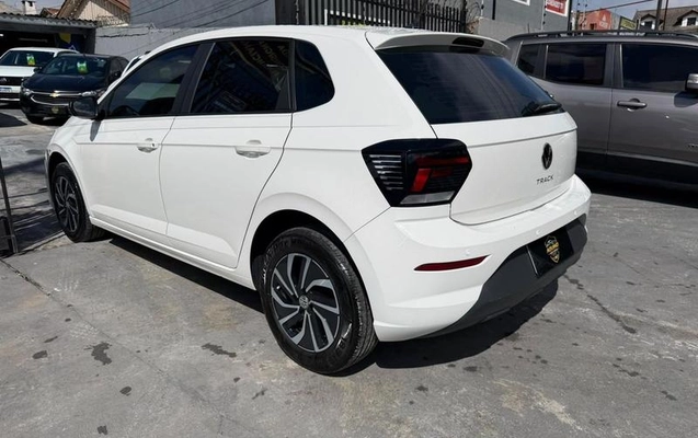 imagem-https://www.socarrao.com.br/sc-vehicle-images-prod/4145265/1790432621801-8477830_3_B_05981b9424.jpeg