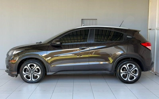 imagem-https://www.socarrao.com.br/sc-vehicle-images-prod/4145282/1790432970630-8516897_16_B_288bac8c32.jpeg