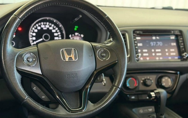 imagem-https://www.socarrao.com.br/sc-vehicle-images-prod/4145282/1790432970635-8516897_13_B_0ab7ed6c9a.jpeg