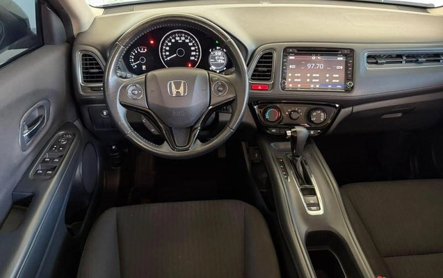 imagem-https://www.socarrao.com.br/sc-vehicle-images-prod/4145282/1790432970642-8516897_11_B_d57a6dd24d.jpeg