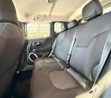 imagem-https://www.socarrao.com.br/sc-vehicle-images-prod/4145288/1790434195808-8500349_9_B_e4657b02d6.jpeg