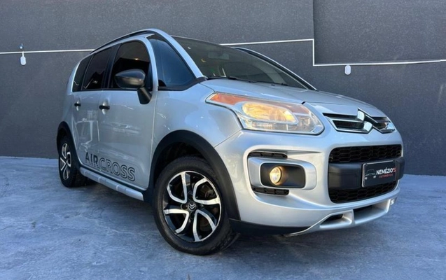 imagem-https://www.socarrao.com.br/sc-vehicle-images-prod/4145290/1790433150601-RkNfMzQ0NjVfODI4MzI2Ml8xMl9WXzgzNGNkODBhN2YuanBlZw.jpeg