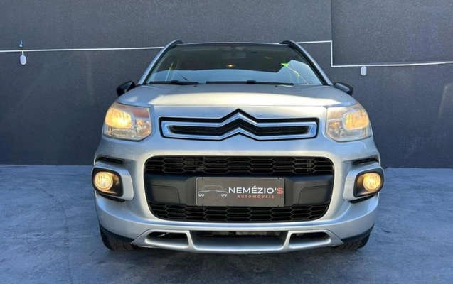 imagem-https://www.socarrao.com.br/sc-vehicle-images-prod/4145290/1790433150648-RkNfMzQ0NjVfODI4MzI2Ml8xM19WX2ViNGExOTgyZTMuanBlZw.jpeg