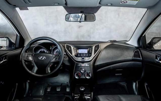 imagem-https://www.socarrao.com.br/sc-vehicle-images-prod/4145301/1790609735936-8516935_12_B_358d050c94.jpeg