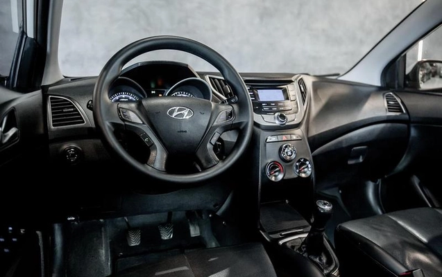 imagem-https://www.socarrao.com.br/sc-vehicle-images-prod/4145301/1790609735947-8516935_9_B_fa18b434a7.jpeg