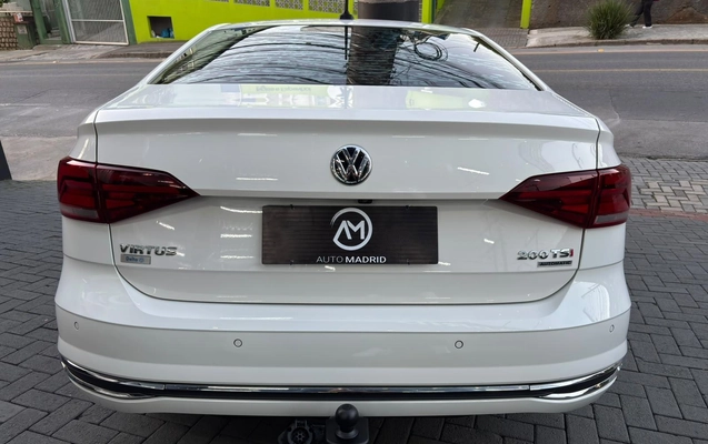 imagem-https://www.socarrao.com.br/sc-vehicle-images-prod/4145315/1790433607278-6d69f19e-a273-7bbb-e5fa-3a23f052a981.jpg