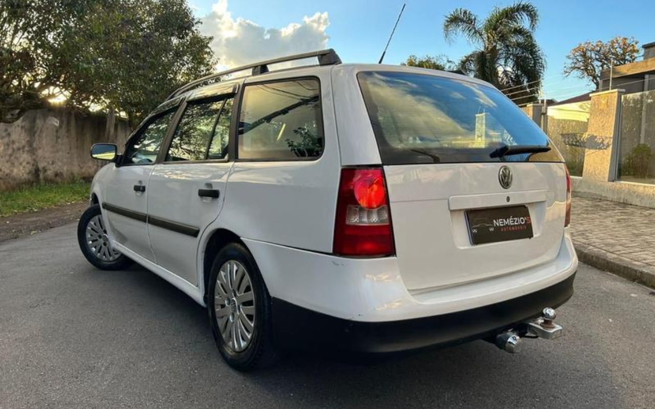 imagem-https://www.socarrao.com.br/sc-vehicle-images-prod/4145316/1790433640468-RkNfMzQ0NjVfODQ0MzcxOV81X1ZfYjZkNjk5MWIzMy5qcGVn.jpeg