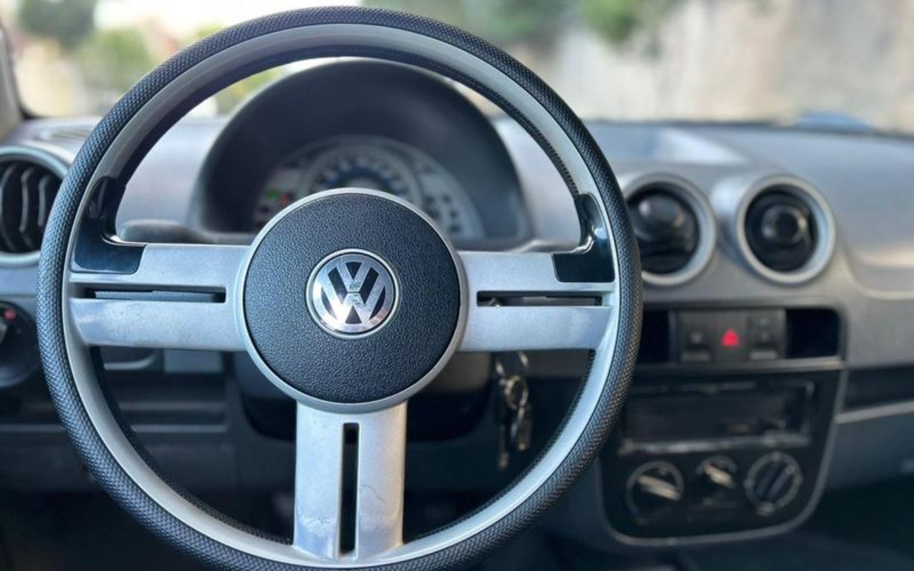 imagem-https://www.socarrao.com.br/sc-vehicle-images-prod/4145316/1790433640593-RkNfMzQ0NjVfODQ0MzcxOV81X1ZfMzQ5ZDI4NWJkYS5qcGVn.jpeg