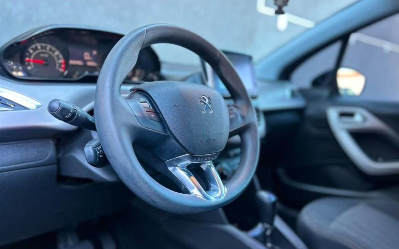 imagem-https://www.socarrao.com.br/sc-vehicle-images-prod/4145345/1790434330370-RkNfMzQ0NjVfODI5NzA3Nl81X1ZfNDc4MzA2MDJjZS5qcGVn.jpeg