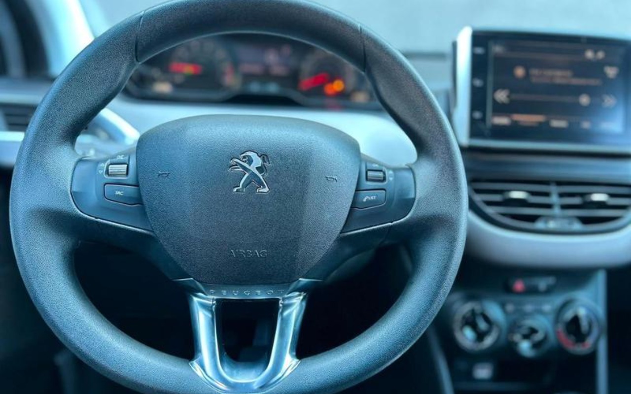 imagem-https://www.socarrao.com.br/sc-vehicle-images-prod/4145345/1790434330640-RkNfMzQ0NjVfODI5NzA3Nl83X1ZfZTU0NGU2Y2RjZi5qcGVn.jpeg