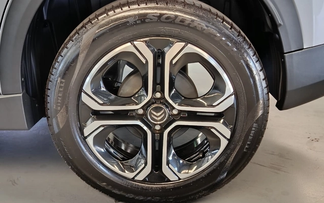 imagem-https://www.socarrao.com.br/sc-vehicle-images-prod/4145390/1790872172373-LyEAZo661VVocQvUCwUAgTTIyYmfJiVE.jpg