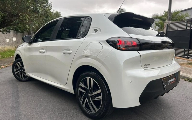 imagem-https://www.socarrao.com.br/sc-vehicle-images-prod/4145418/1790435376772-RkNfMzQ0NjVfODQ5MDMzNF8xN19WXzVlODA3YjhlZDkuanBlZw.jpeg