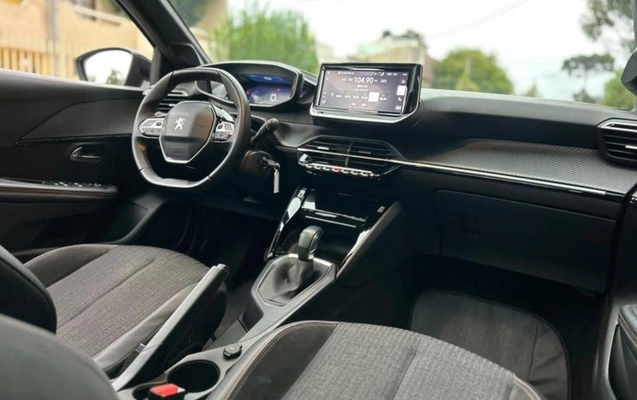 imagem-https://www.socarrao.com.br/sc-vehicle-images-prod/4145418/1790435377596-RkNfMzQ0NjVfODQ5MDMzNF8yX1ZfYzk3MzhjMGEyYy5qcGVn.jpeg