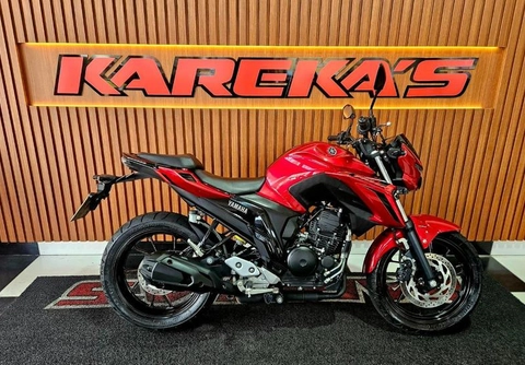 Yamaha FZ25 250 FAZER CONNECTED 2025 Vermelho — foto 1 de 3