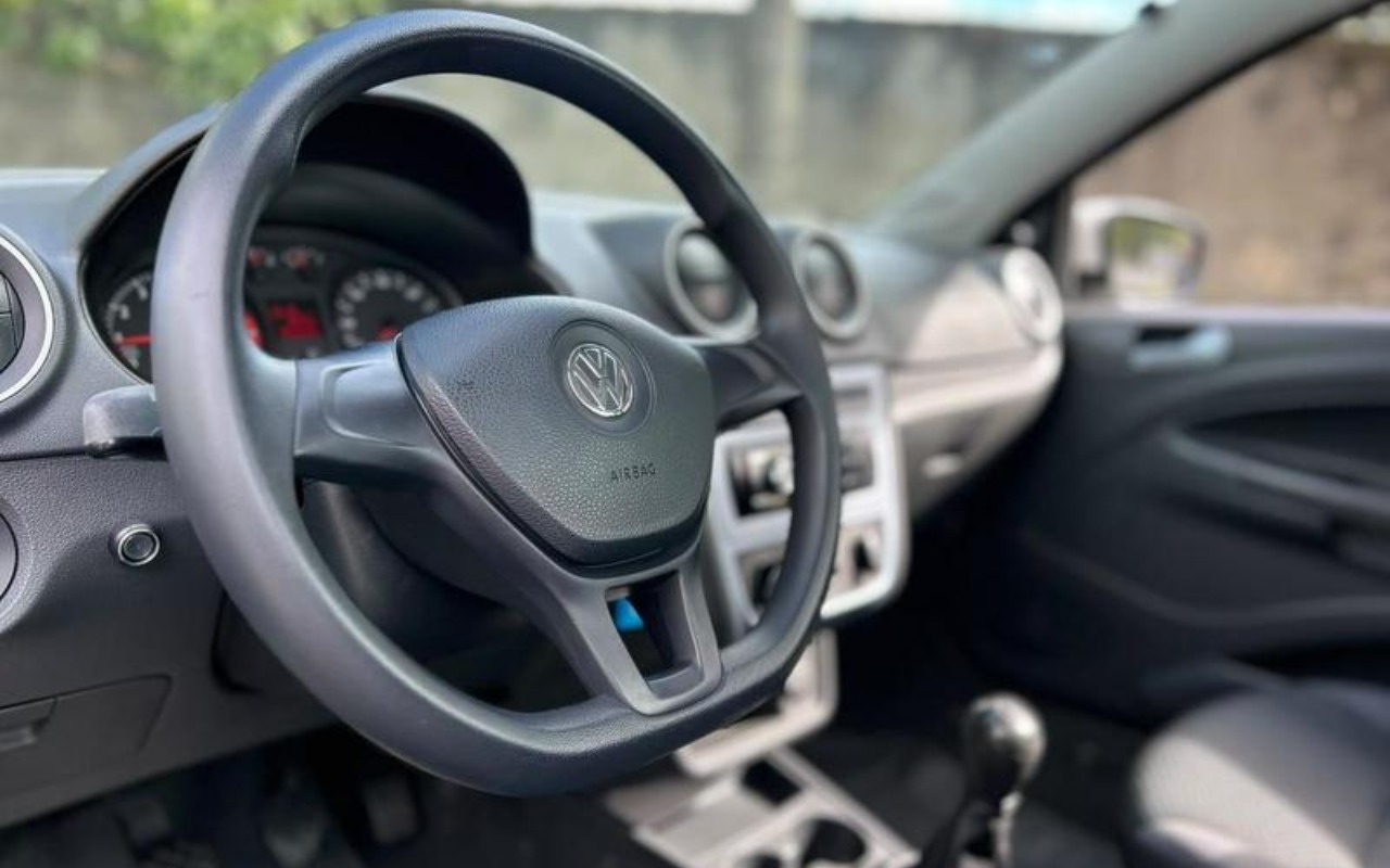 imagem-https://www.socarrao.com.br/sc-vehicle-images-prod/4145444/1790436066144-RkNfMzQ0NjVfODQ3OTQ0MV8xMV9WXzRjNDk3ZDViY2UuanBlZw.jpeg
