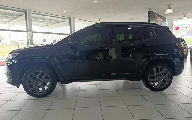 imagem-https://www.socarrao.com.br/sc-vehicle-images-prod/4145445/1790436166778-8510313_7_B_983b5630b5.jpeg