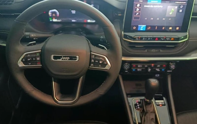 imagem-https://www.socarrao.com.br/sc-vehicle-images-prod/4145445/1790436166789-8510313_15_B_da56b245e6.jpeg