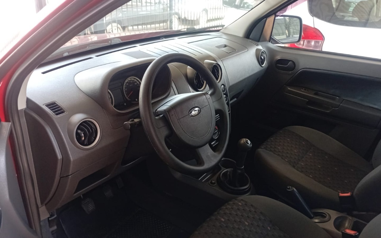 imagem-https://www.socarrao.com.br/sc-vehicle-images-prod/4145446/1790436270927-RWNvc3BvcnQgNS5qcGVn.jpeg