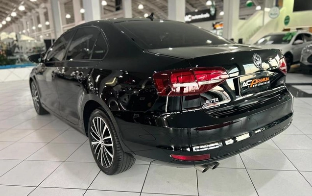 imagem-https://www.socarrao.com.br/sc-vehicle-images-prod/4145451/1790436671508-8516758_6_B_0435ed4542.jpeg