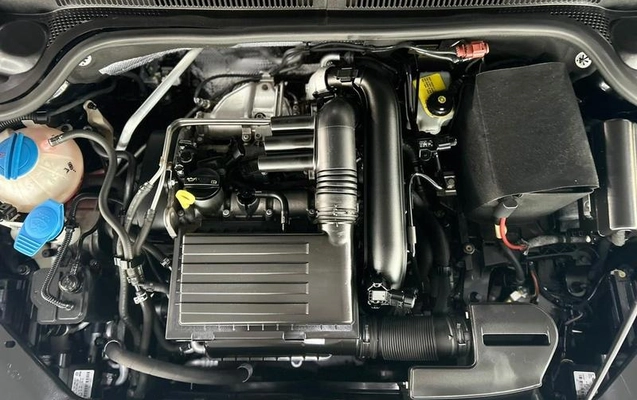 imagem-https://www.socarrao.com.br/sc-vehicle-images-prod/4145451/1790436671512-8516758_9_B_15cb6edeed.jpeg