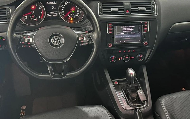imagem-https://www.socarrao.com.br/sc-vehicle-images-prod/4145451/1790436671522-8516758_14_B_506ef5f195.jpeg